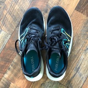 Men’s New Balance Rebel V2